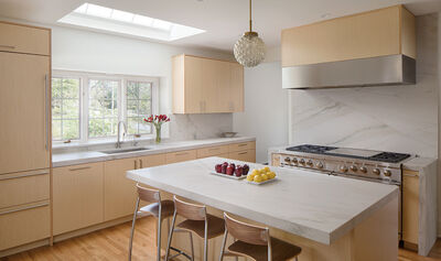 Simple and Warm Contemporary Cabinets with a Straightforward Look